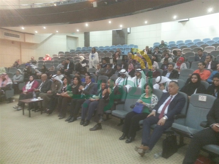 بالصور.. منتدى الشباب العربي يناقش تطلعات التنمية وتحديات الأمن القومى بالأقصر