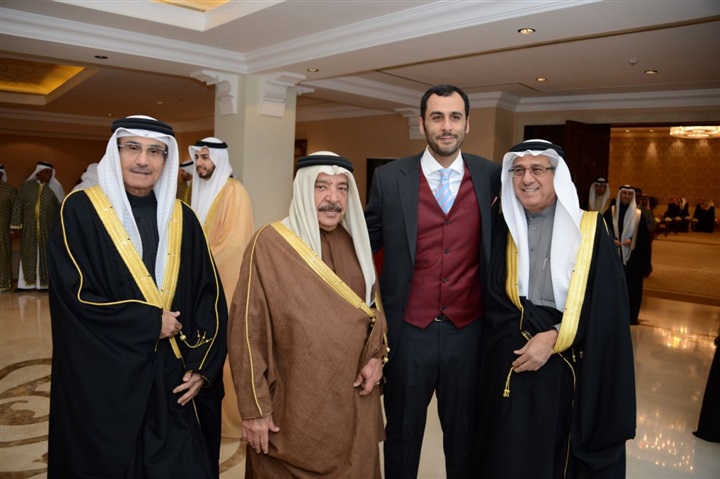 أماني الموجي تهنئ مستشار جلالة الملك لشؤون الإعلام البحريني نبيل بن يعقوب الحمر بزفاف نجله عبدالله
