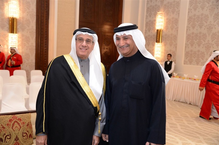 أماني الموجي تهنئ مستشار جلالة الملك لشؤون الإعلام البحريني نبيل بن يعقوب الحمر بزفاف نجله عبدالله
