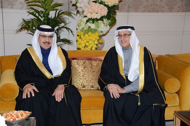 أماني الموجي تهنئ مستشار جلالة الملك لشؤون الإعلام البحريني نبيل بن يعقوب الحمر بزفاف نجله عبدالله