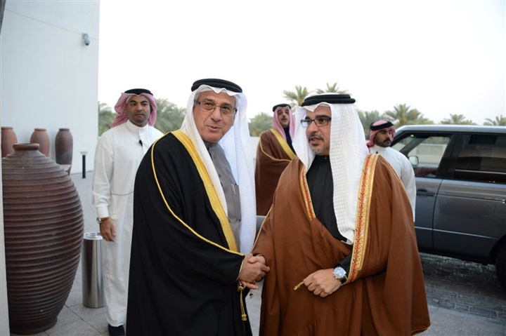 أماني الموجي تهنئ مستشار جلالة الملك لشؤون الإعلام البحريني نبيل بن يعقوب الحمر بزفاف نجله عبدالله