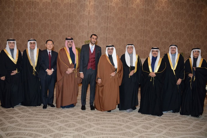 أماني الموجي تهنئ مستشار جلالة الملك لشؤون الإعلام البحريني نبيل بن يعقوب الحمر بزفاف نجله عبدالله