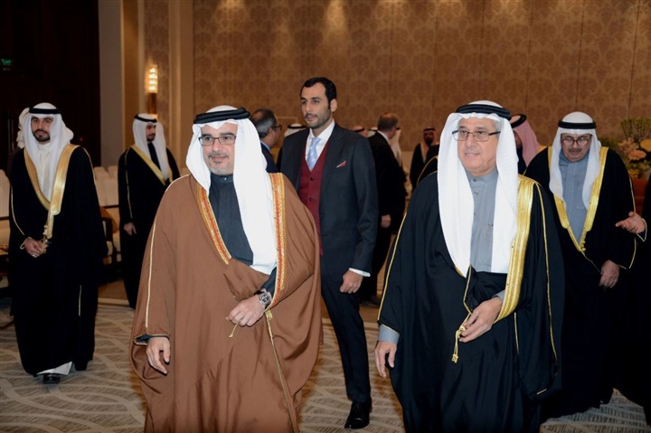 أماني الموجي تهنئ مستشار جلالة الملك لشؤون الإعلام البحريني نبيل بن يعقوب الحمر بزفاف نجله عبدالله
