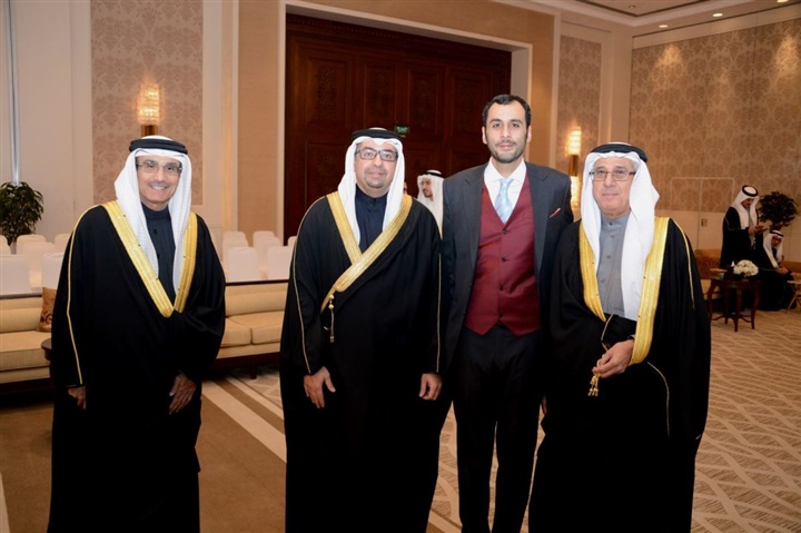 أماني الموجي تهنئ مستشار جلالة الملك لشؤون الإعلام البحريني نبيل بن يعقوب الحمر بزفاف نجله عبدالله