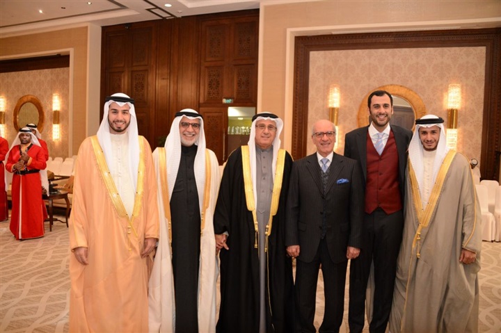 أماني الموجي تهنئ مستشار جلالة الملك لشؤون الإعلام البحريني نبيل بن يعقوب الحمر بزفاف نجله عبدالله