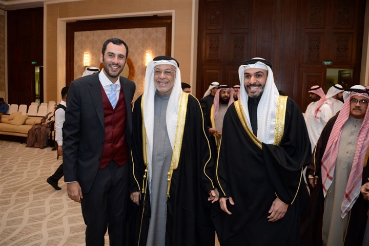 أماني الموجي تهنئ مستشار جلالة الملك لشؤون الإعلام البحريني نبيل بن يعقوب الحمر بزفاف نجله عبدالله