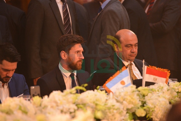 بالصور.. ليونيل ميسى بفندق مينا هاوس بعد زيارة الأهرامات بالصور.. ليونيل ميسى بفندق مينا هاوس بعد زيارة الأهرامات