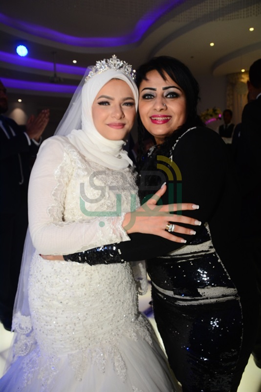 بالصور.. نجوم الأغنية الشعبية في حفل زفاف شقيقة "خضر" بالصور.. نجوم الأغنية الشعبية في حفل زفاف شقيقة "خضر"