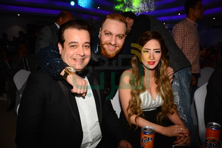بالصور.. نجوم الأغنية الشعبية في حفل زفاف شقيقة "خضر" بالصور.. نجوم الأغنية الشعبية في حفل زفاف شقيقة "خضر"