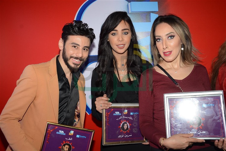 بالصور.. تكريم دوللي شاهين وملكة جمال العرب بأحد المؤتمرات الطبية بالصور.. تكريم دوللي شاهين وملكة جمال العرب بأحد المؤتمرات الطبية