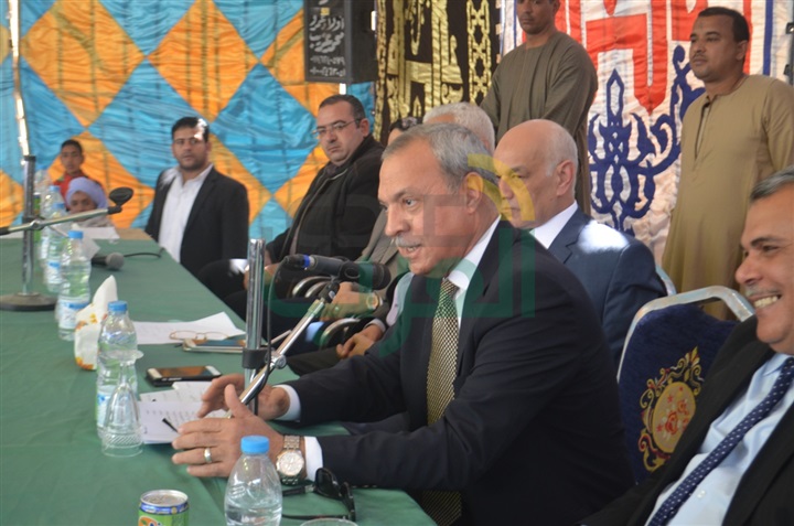 بالصور: محافظ قنا يشهد جلسة صلح القودة بين أبناء العمومة عائلة العويجات