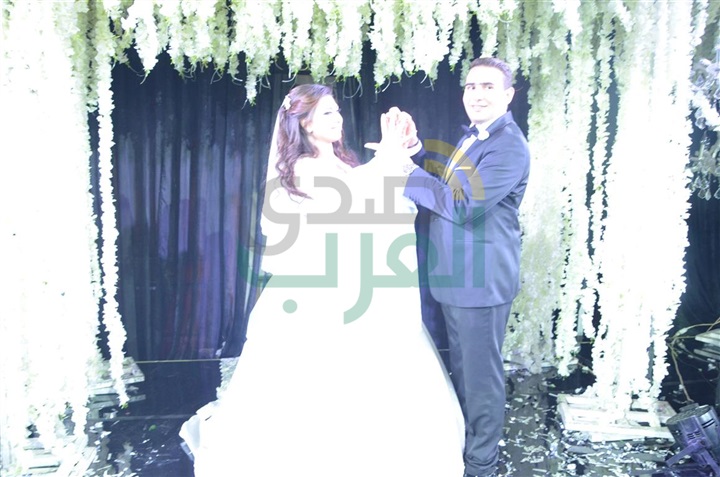 بالصور.. حكيم وأحمد سعد يشعلان حفل زفاف محمد ونادية بالصور.. حكيم وأحمد سعد يشعلان حفل زفاف محمد ونادية