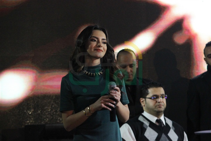 بالصور.. كارمن سليمان تحيي حفلاً غنائيًا بإحدى شركات الأدوية بالصور.. كارمن سليمان تحيي حفلاً غنائيًا بإحدى شركات الأدوية