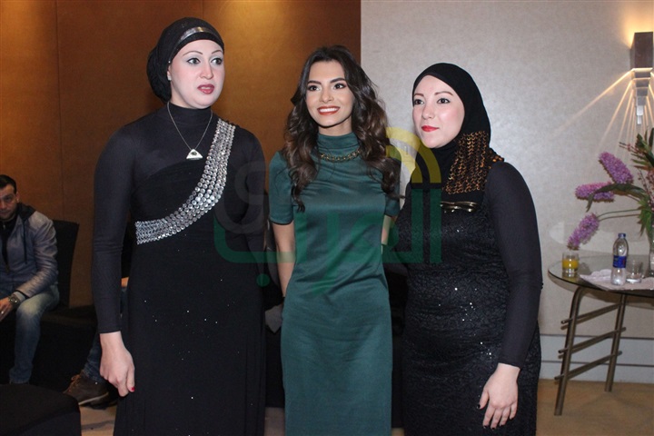بالصور.. كارمن سليمان تحيي حفلاً غنائيًا بإحدى شركات الأدوية بالصور.. كارمن سليمان تحيي حفلاً غنائيًا بإحدى شركات الأدوية