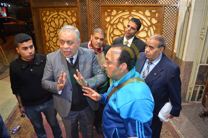 بالصور.. بدء مراسم عزاء الفنان صلاح رشوان بمسجد الحاميدية الشاذلية بالمهندسين بالصور.. بدء مراسم عزاء الفنان صلاح رشوان بمسجد الحاميدية الشاذلية بالمهندسين