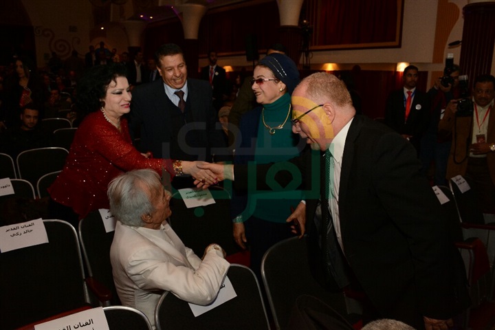 بالصور .. ‎تكريم يحي الفخراني و أنوشكا فى افتتاح المهرجان الكاثوليكي للسينما  