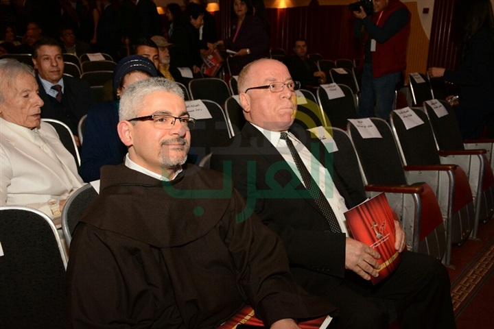 بالصور .. ‎تكريم يحي الفخراني و أنوشكا فى افتتاح المهرجان الكاثوليكي للسينما  