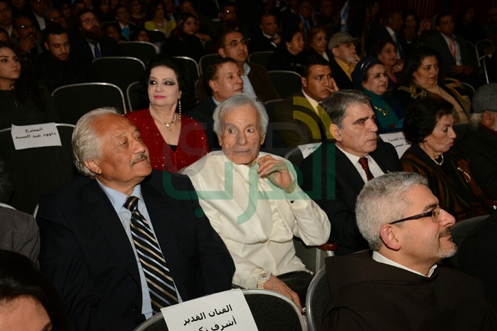 بالصور .. ‎تكريم يحي الفخراني و أنوشكا فى افتتاح المهرجان الكاثوليكي للسينما  