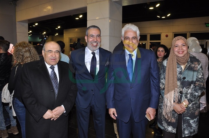 بالصور .. بدء توقيع كتاب الدكتور مدحت العدل بدار الأوبرا بالصور .. بدء توقيع كتاب الدكتور مدحت العدل بدار الأوبرا
