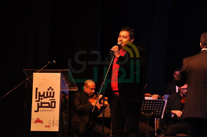 بالصور .. بدء توقيع كتاب الدكتور مدحت العدل بدار الأوبرا بالصور .. بدء توقيع كتاب الدكتور مدحت العدل بدار الأوبرا