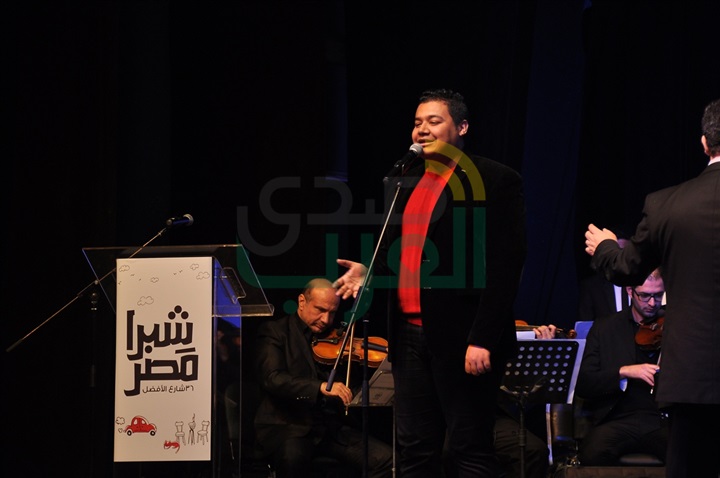 بالصور .. بدء توقيع كتاب الدكتور مدحت العدل بدار الأوبرا بالصور .. بدء توقيع كتاب الدكتور مدحت العدل بدار الأوبرا