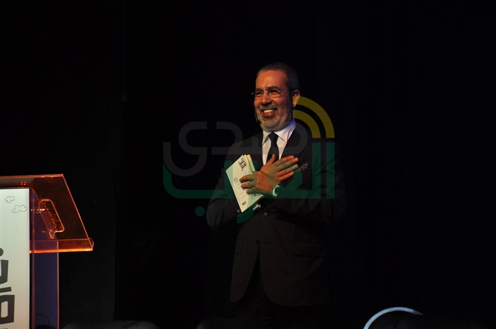 بالصور .. بدء توقيع كتاب الدكتور مدحت العدل بدار الأوبرا بالصور .. بدء توقيع كتاب الدكتور مدحت العدل بدار الأوبرا