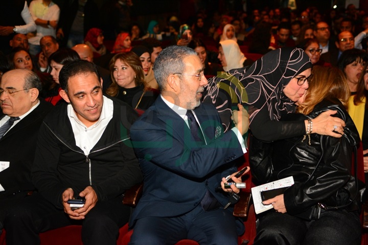 بالصور .. بدء توقيع كتاب الدكتور مدحت العدل بدار الأوبرا بالصور .. بدء توقيع كتاب الدكتور مدحت العدل بدار الأوبرا