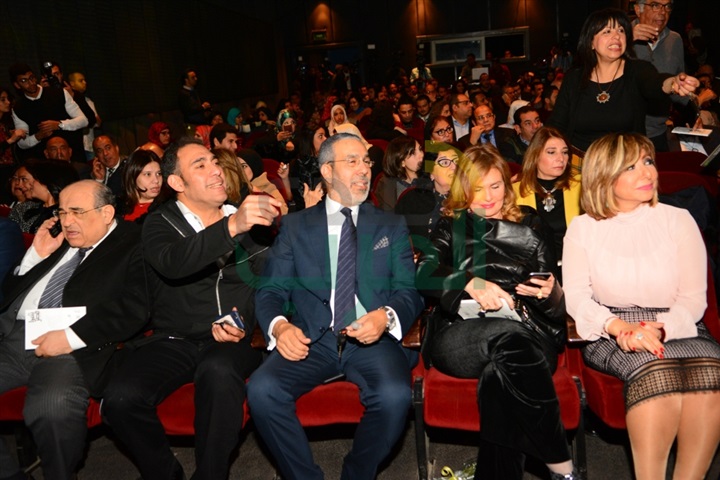 بالصور .. بدء توقيع كتاب الدكتور مدحت العدل بدار الأوبرا بالصور .. بدء توقيع كتاب الدكتور مدحت العدل بدار الأوبرا