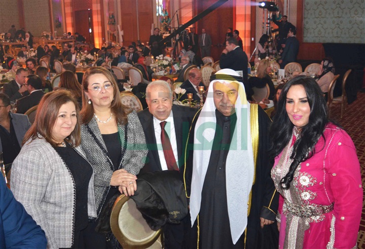 بالصور.. وزراء وفنانون يشاركون في حفل العيد الوطني للكويت بالقاهرة بالصور.. وزراء وفنانون يشاركون في حفل العيد الوطني للكويت بالقاهرة