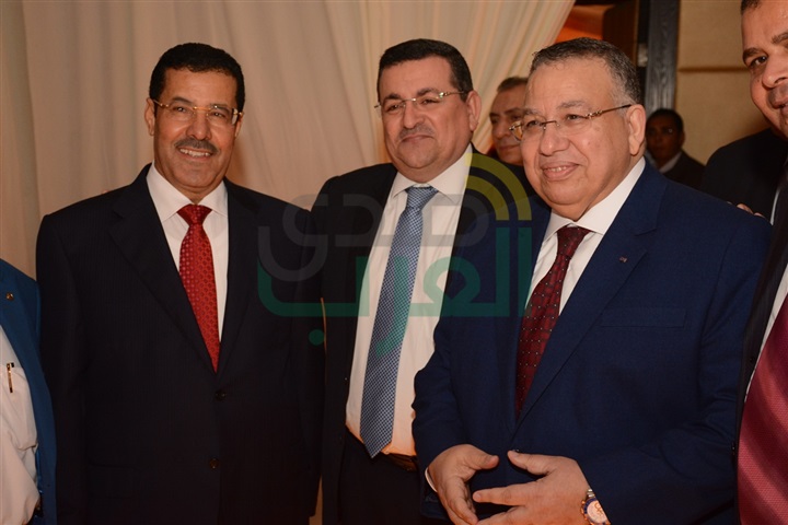 بالصور.. كبار رجال السياسة ونجوم الفن في زفاف عبد الله وساندي بالصور.. كبار رجال السياسة ونجوم الفن في زفاف عبد الله وساندي