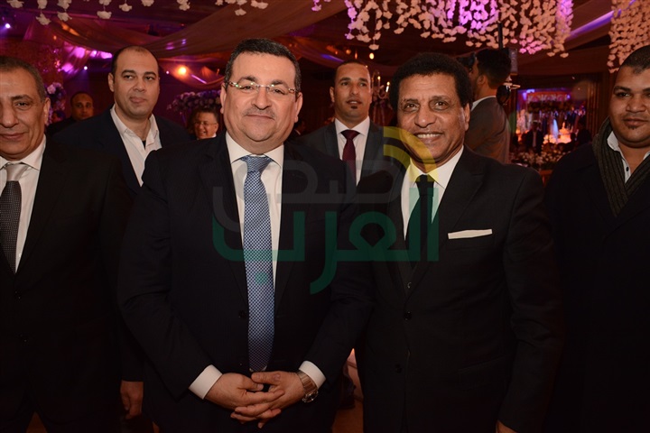 بالصور.. كبار رجال السياسة ونجوم الفن في زفاف عبد الله وساندي بالصور.. كبار رجال السياسة ونجوم الفن في زفاف عبد الله وساندي