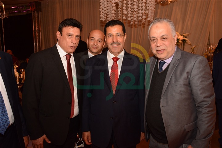 بالصور.. كبار رجال السياسة ونجوم الفن في زفاف عبد الله وساندي بالصور.. كبار رجال السياسة ونجوم الفن في زفاف عبد الله وساندي