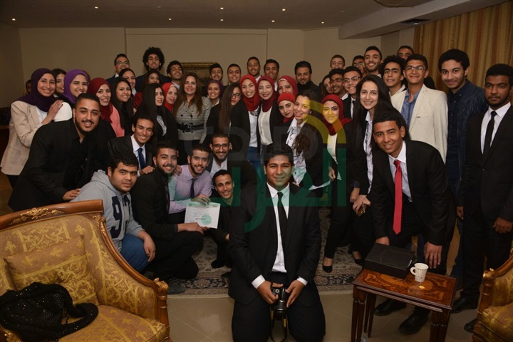 بالصور .. تكريم عمرو رمزي وياسمين على من جامعة مصر للعلوم والتكنولوجيا بالصور .. تكريم عمرو رمزي وياسمين على من جامعة مصر للعلوم والتكنولوجيا