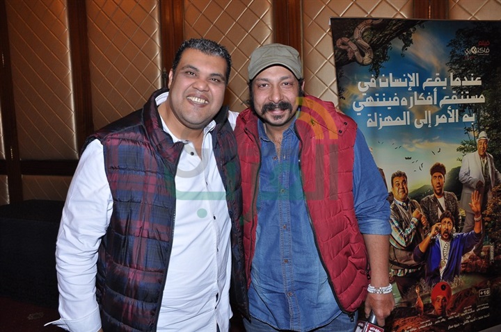 بالصور.. المؤتمر الصحفي لفيلم "عندما يقع الإنسان في مستنقع أفكاره فينتهي به الأمر إلى المهزله" بالصور.. المؤتمر الصحفي لفيلم "عندما يقع الإنسان في مستنقع أفكاره فينتهي به الأمر إلى المهزله"