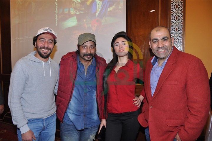 بالصور.. المؤتمر الصحفي لفيلم "عندما يقع الإنسان في مستنقع أفكاره فينتهي به الأمر إلى المهزله" بالصور.. المؤتمر الصحفي لفيلم "عندما يقع الإنسان في مستنقع أفكاره فينتهي به الأمر إلى المهزله"