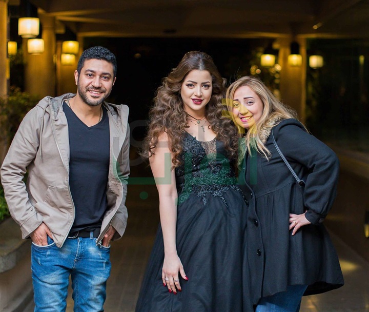 بالصور.. نجوم الفن فى عيد ميلاد الفنانة "منى فاروق" بالصور.. نجوم الفن فى عيد ميلاد الفنانة "منى فاروق"