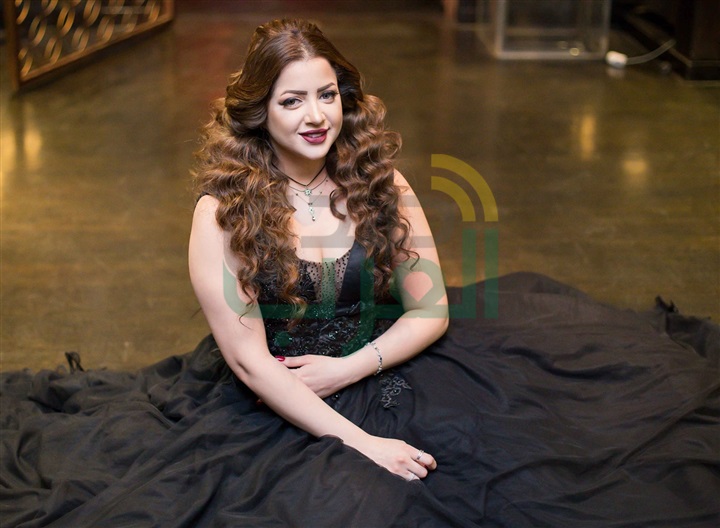 بالصور.. نجوم الفن فى عيد ميلاد الفنانة "منى فاروق" بالصور.. نجوم الفن فى عيد ميلاد الفنانة "منى فاروق"