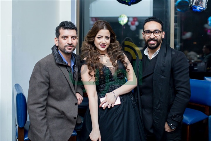 بالصور.. نجوم الفن فى عيد ميلاد الفنانة "منى فاروق" بالصور.. نجوم الفن فى عيد ميلاد الفنانة "منى فاروق"