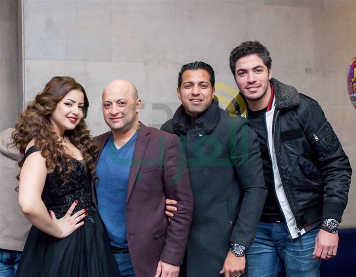 بالصور.. نجوم الفن فى عيد ميلاد الفنانة "منى فاروق" بالصور.. نجوم الفن فى عيد ميلاد الفنانة "منى فاروق"
