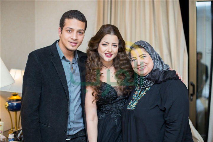 بالصور.. نجوم الفن فى عيد ميلاد الفنانة "منى فاروق" بالصور.. نجوم الفن فى عيد ميلاد الفنانة "منى فاروق"
