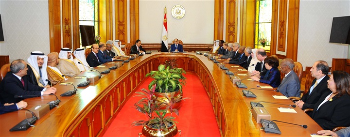 السيسي يستقبل وزراء الصحة العرب وممثلي المنظمات الإقليمية والدولية 