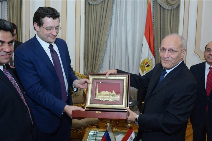 تعاون مصري روسي فى مجالات التصنيع المشتركة