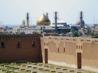 مرقد الإمام جعفر الصادق ، رضي الله عنه ، حفيد سيدنا محمد صلى الله عليه وسلم ، بمصر - القاهرة  