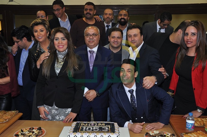 بالصور .. احتفال ماهر عبد العزيز بالمذعين الجدد فى "نغم اف ام" بالصور .. احتفال ماهر عبد العزيز بالمذعين الجدد فى "نغم اف ام"