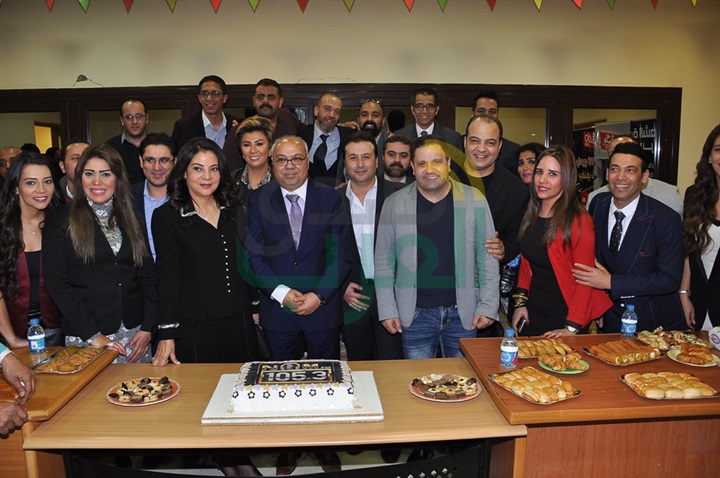 بالصور .. احتفال ماهر عبد العزيز بالمذعين الجدد فى "نغم اف ام" بالصور .. احتفال ماهر عبد العزيز بالمذعين الجدد فى "نغم اف ام"