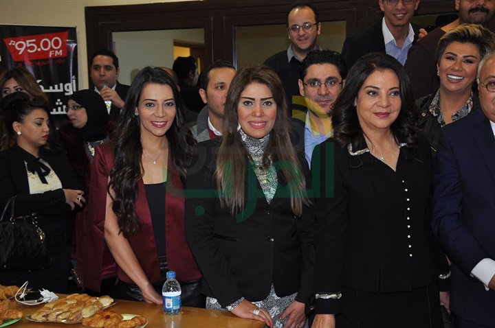 بالصور .. احتفال ماهر عبد العزيز بالمذعين الجدد فى "نغم اف ام" بالصور .. احتفال ماهر عبد العزيز بالمذعين الجدد فى "نغم اف ام"