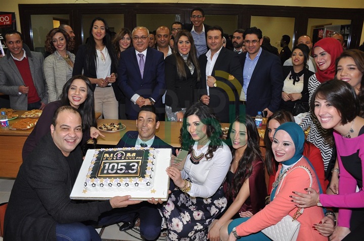 بالصور .. احتفال ماهر عبد العزيز بالمذعين الجدد فى "نغم اف ام" بالصور .. احتفال ماهر عبد العزيز بالمذعين الجدد فى "نغم اف ام"