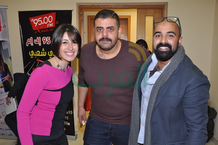 بالصور .. احتفال ماهر عبد العزيز بالمذعين الجدد فى "نغم اف ام" بالصور .. احتفال ماهر عبد العزيز بالمذعين الجدد فى "نغم اف ام"