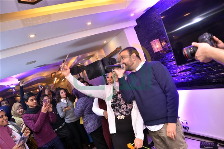 بالصور .. كريم محسن يشعل حفل“Chill out” بالعديد من أجمل أغانيه بالصور .. كريم محسن يشعل حفل“Chill out” بالعديد من أجمل أغانيه