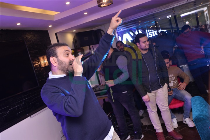 بالصور .. كريم محسن يشعل حفل“Chill out” بالعديد من أجمل أغانيه بالصور .. كريم محسن يشعل حفل“Chill out” بالعديد من أجمل أغانيه